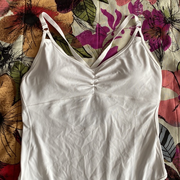 Lululemon The Easy Bodysuit - Picture 5 of 9